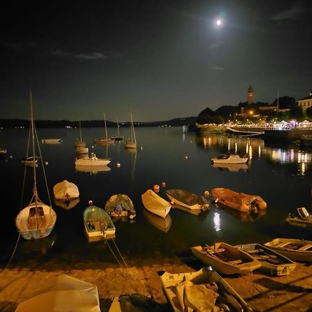 Casa Del Lago Maggiore Lesaアパートメント エクステリア 写真